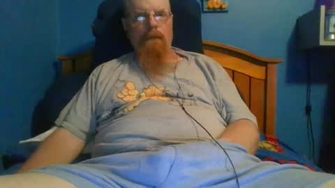 Snapshot of ahrnycumtoy chatting on 06/21/26, 07:22 hrnycummer online show from 06/21/26, 07:22