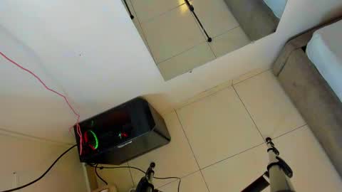 AHSLY online show from 04/14/26, 11:38