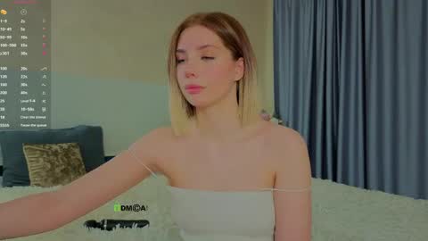 ai__chan online show from 04/12/26, 04:23