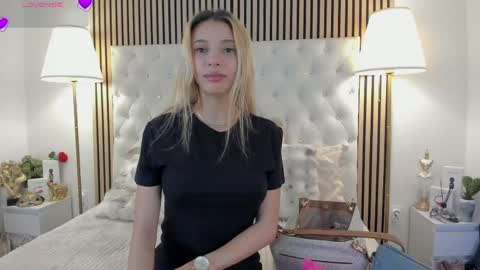 Sarah online show from 06/07/26, 08:18
