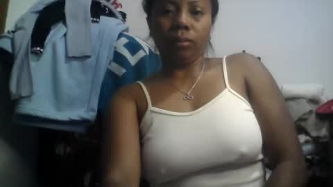 Aicha boobs online show from 05/27/26, 01:46