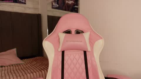 Aida online show from 10/11/25, 11:36