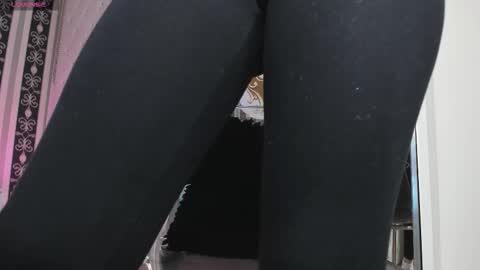 aidasina online show from 11/03/25, 08:10