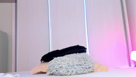 aidasina online show from 05/17/26, 06:59