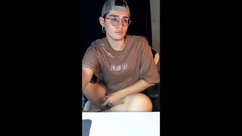 Aiden online show from 02/03/26, 03:15