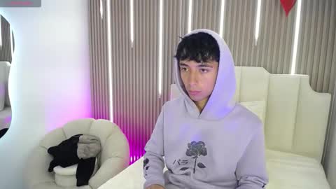 Aiden online show from 02/18/26, 12:34