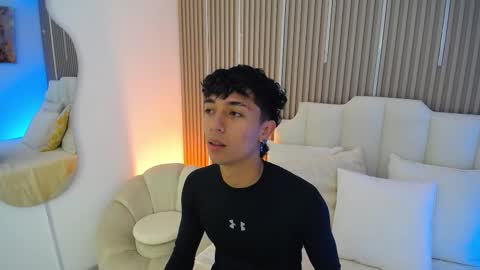 Snapshot of aiden_rivers_ chatting on 03/09/26, 12:53 Aiden online show from 03/09/26, 12:53