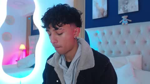 Snapshot of aiden_rivers_ chatting on 04/07/26, 12:49 Aiden online show from 04/07/26, 12:49