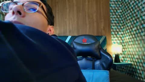 Snapshot of aiden_royce chatting on 10/12/25, 07:18 aiden_royce online show from 10/12/25, 07:18