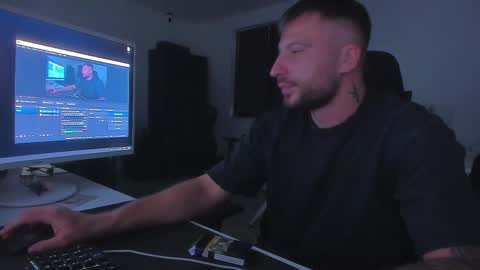 Aiden online show from 09/27/25, 03:50