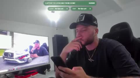 Aiden online show from 10/06/25, 06:05