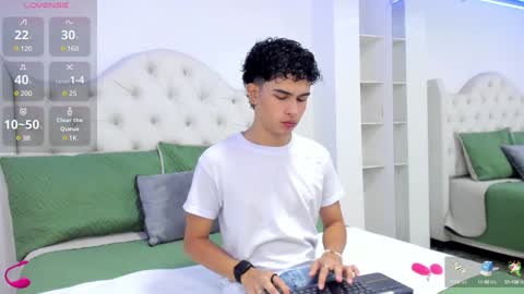 Aiden  online show from 01/30/25, 11:55