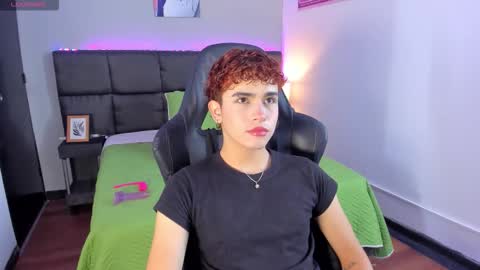 Aiden  online show from 12/20/25, 01:07