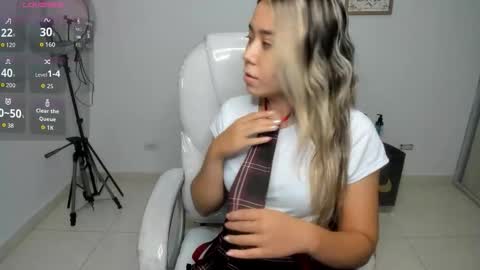 Ailyn online show from 09/11/25, 09:42