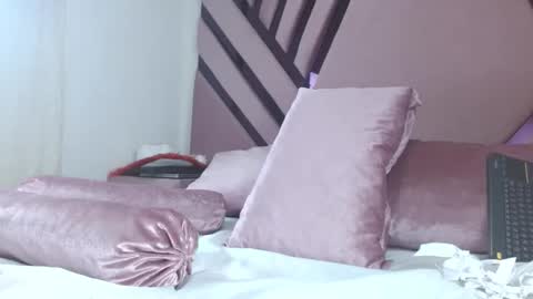 aiilynsmiith online show from 01/16/26, 06:50