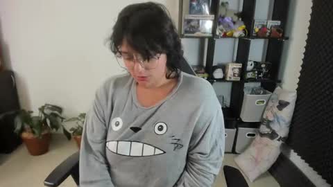 Catalina online show from 02/06/25, 04:36