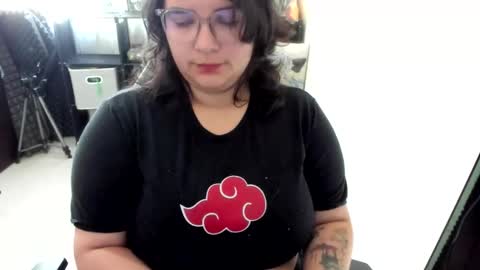 Catalina online show from 11/27/25, 01:24