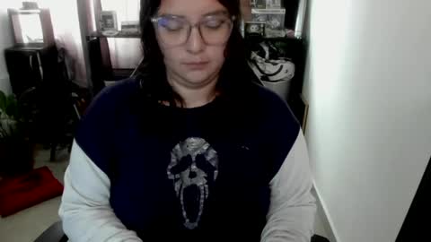 Catalina online show from 05/26/26, 02:02