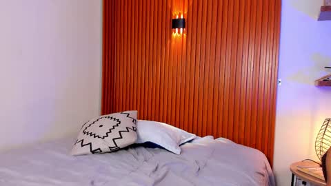 aikopum online show from 09/18/25, 12:18