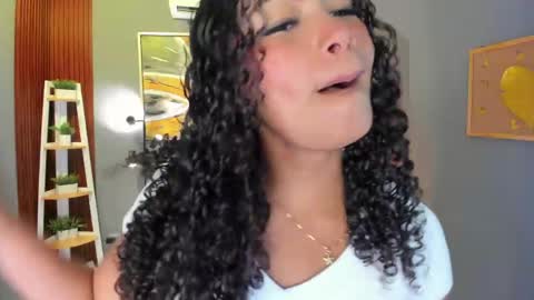 Alisson online show from 04/08/26, 07:36