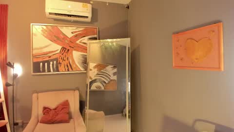 Alisson online show from 04/13/26, 07:52