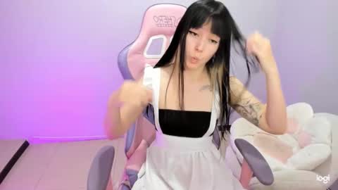 Snapshot of ailee_kawaii chatting on 01/03/25, 03:44 Ailee Hyuga online show from 01/03/25, 03:44