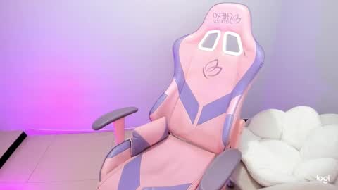 Snapshot of ailee_kawaii chatting on 03/10/25, 03:20 Ailee Hyuga online show from 03/10/25, 03:20