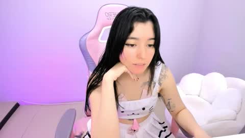 Snapshot of ailee_kawaii chatting on 10/11/25, 04:05 Ailee Hyuga online show from 10/11/25, 04:05