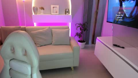   online show from 02/24/26, 02:20