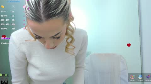 Allie  online show from 11/28/25, 09:56