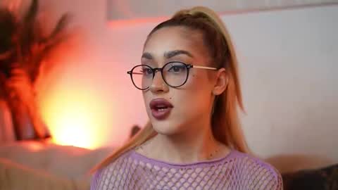  Aileen  online show from 02/17/26, 10:38