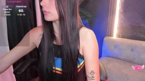 Snapshot of aili_queen chatting on 06/15/26, 12:51 Catalina online show from 06/15/26, 12:51