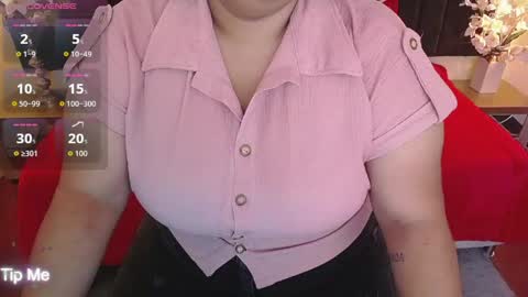 Snapshot of ailyn_rouss chatting on 05/25/26, 01:06 Ailyn rouss online show from 05/25/26, 01:06