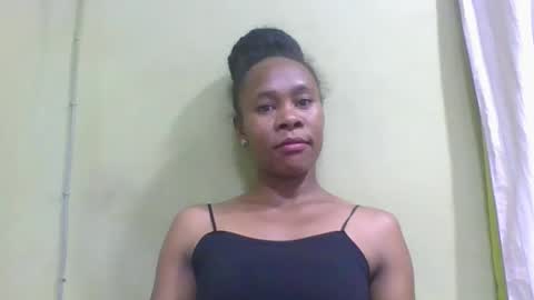 Snapshot of aimee982179 chatting on 03/25/26, 02:23 aimee982179 online show from 03/25/26, 02:23