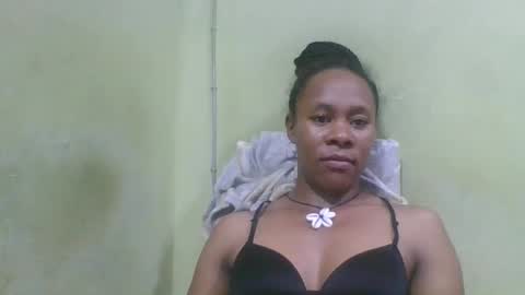 aimee982179 online show from 05/12/26, 06:27