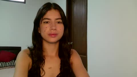 J  online show from 09/21/25, 02:19