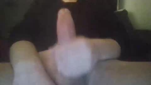 Snapshot of ainznico chatting on 12/04/25, 10:07 ainznico online show from 12/04/25, 10:07