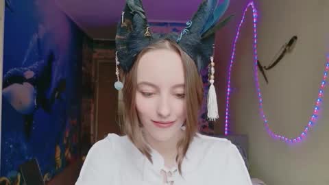 Snapshot of aira_aetheria chatting on 09/25/25, 08:18 Diva Aira of the Ethereal Fairies online show from 09/25/25, 08:18