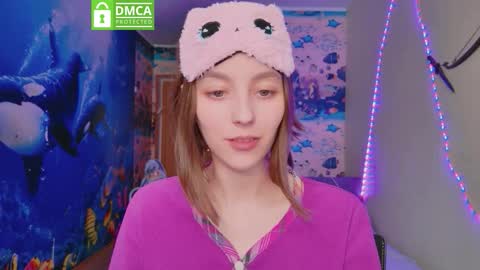 Snapshot of aira_aetheria chatting on 12/15/25, 08:40 Diva Aira of the Ethereal Fairies online show from 12/15/25, 08:40