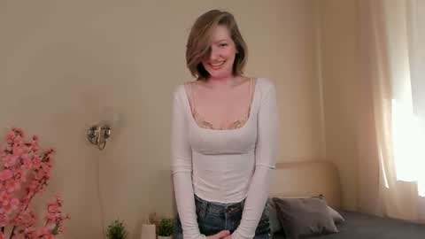 Sofia help me get 50 thumbs up online show from 06/04/26, 06:30