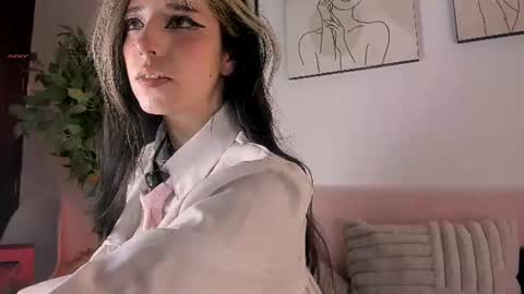 Aisha online show from 07/06/26, 02:47