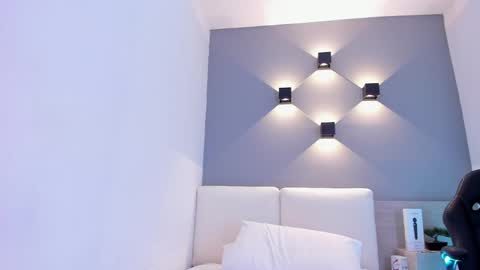 Aisha online show from 01/06/25, 02:26