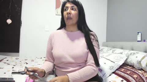 Katie   online show from 02/03/25, 11:36