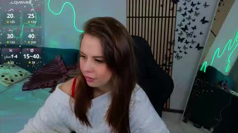 Aisha online show from 11/07/25, 03:56