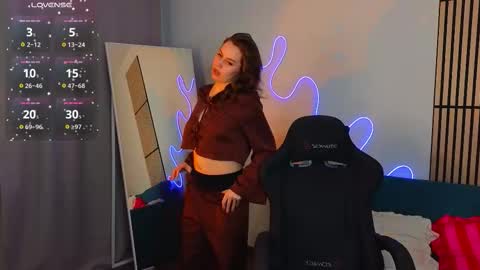 Aisha online show from 02/24/26, 04:27