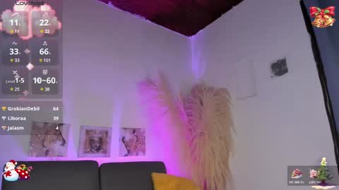 Snapshot of aisha_sakina chatting on 12/31/24, 02:40 aisha online show from 12/31/24, 02:40