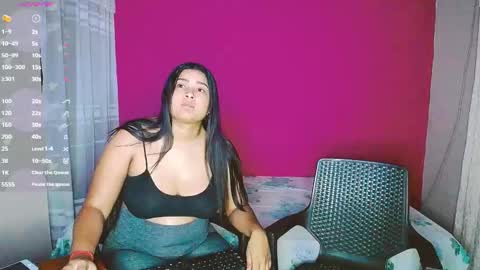 aisha_stacey0410 online show from 02/18/25, 03:10