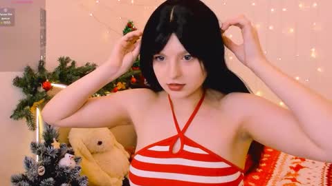 Aisha online show from 12/22/25, 09:06