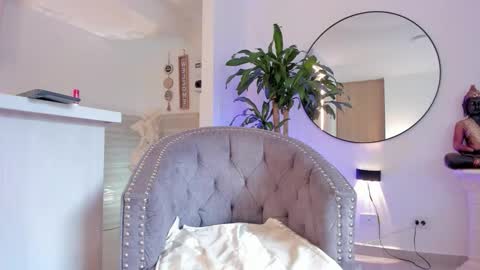 Snapshot of aishapeyton_ chatting on 02/09/26, 05:17 Aisha online show from 02/09/26, 05:17