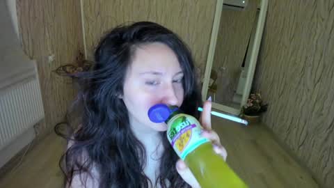 Aisha online show from 01/24/25, 03:22